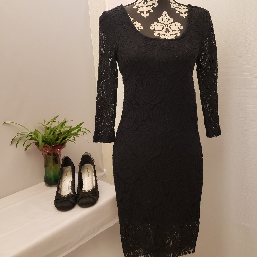 Love Fire Lace Black Dress